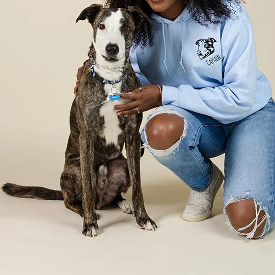 Custom Pet Portrait Sweatshirt – Unique Embroidered Hoodie & T-Shirt