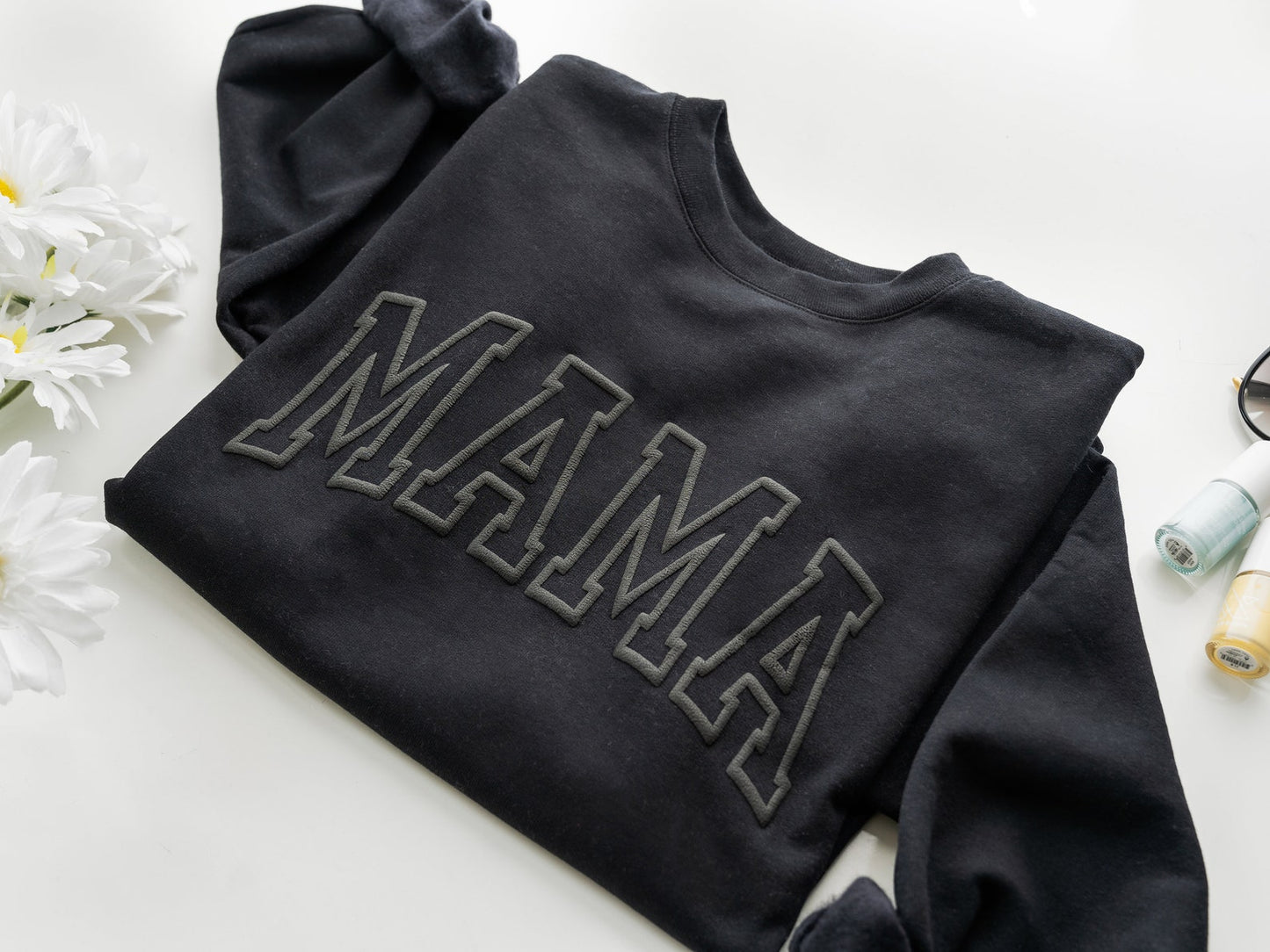 Mama Sweatshirt, Mama Est Sweatshirt, Mothers Day Gift, Cool Mom, First Mothers Day Gift, Personalized Gift, Mom Life Shirt, New Mom Gift