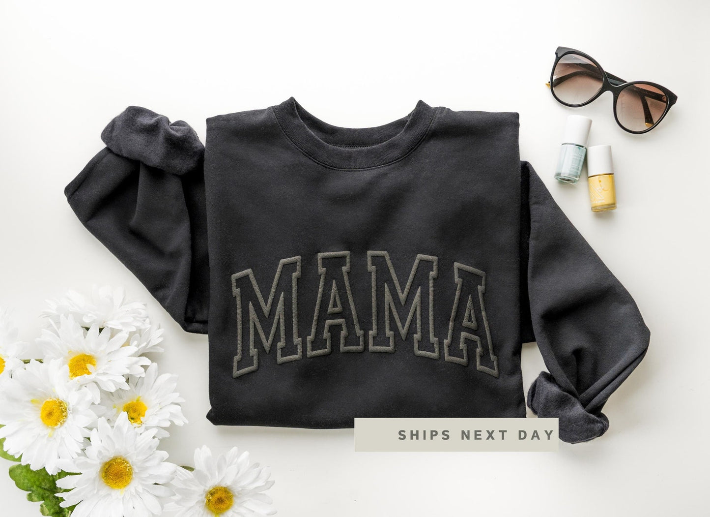 Mama Sweatshirt, Mama Est Sweatshirt, Mothers Day Gift, Cool Mom, First Mothers Day Gift, Personalized Gift, Mom Life Shirt, New Mom Gift