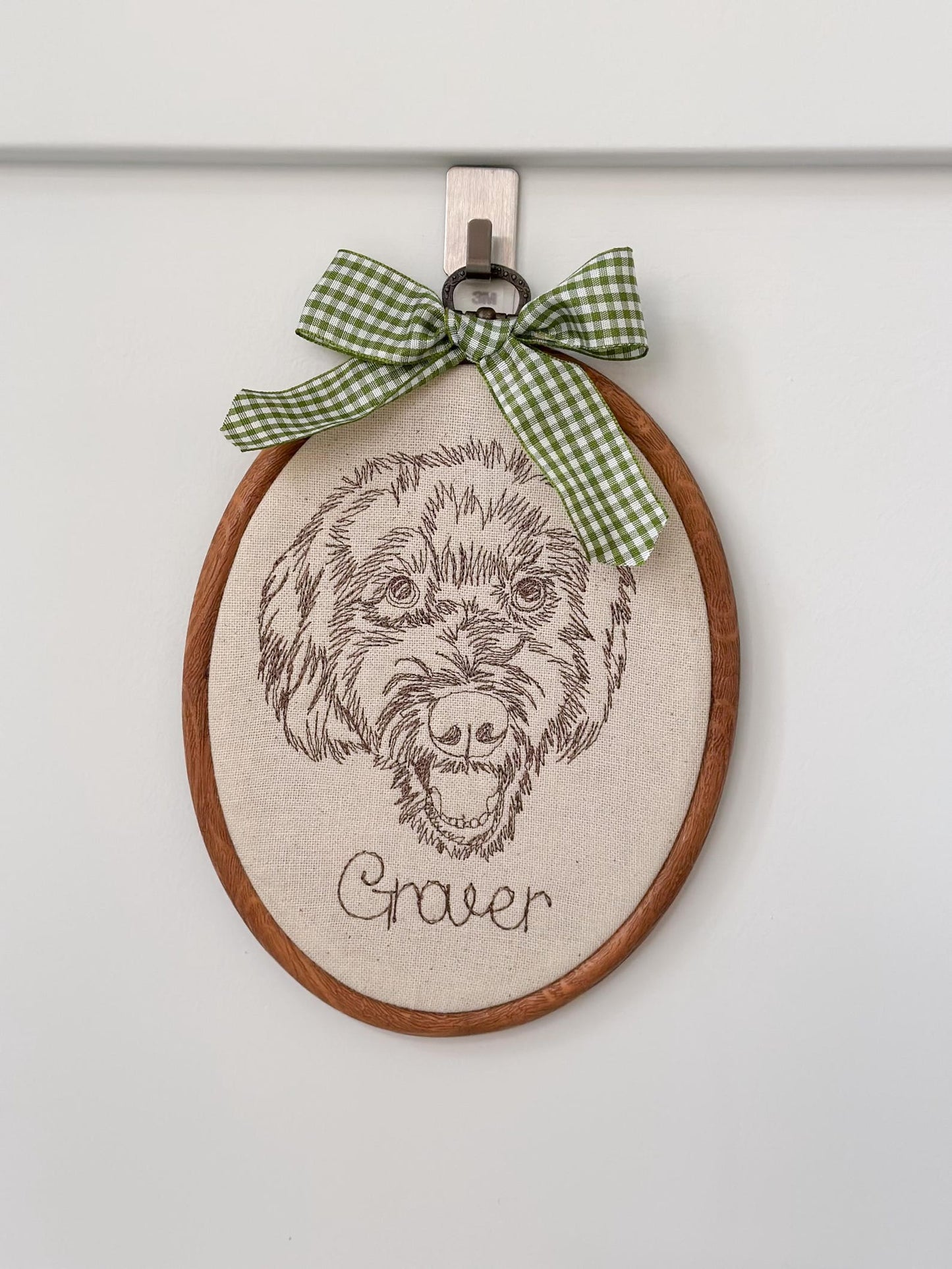 Embroidered Portrait Frame Pet Portrait Personalized Pet Portrait Embroidery Handmade Pet Memorial Gift Unique Animal Portrait Hoop Art