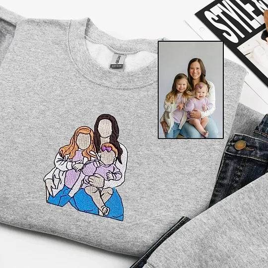 Embroidered Face Portrait Sweatshirt – Personalized Gift for Parents