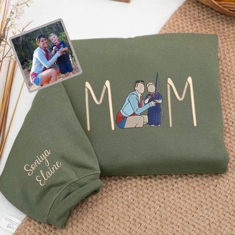 Custom Mama Embroidered Sweatshirt Personalized Name Mother’s Day Gift for Women