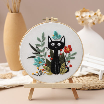 Embroidery DIY Kit Embroidery Kit For Beginner - Complete Creative Handcraft Gift for Holidays & Celebrations Cat embroidered
