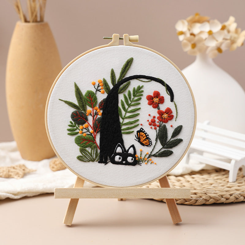 Embroidery DIY Kit Embroidery Kit For Beginner - Complete Creative Handcraft Gift for Holidays & Celebrations Cat embroidered