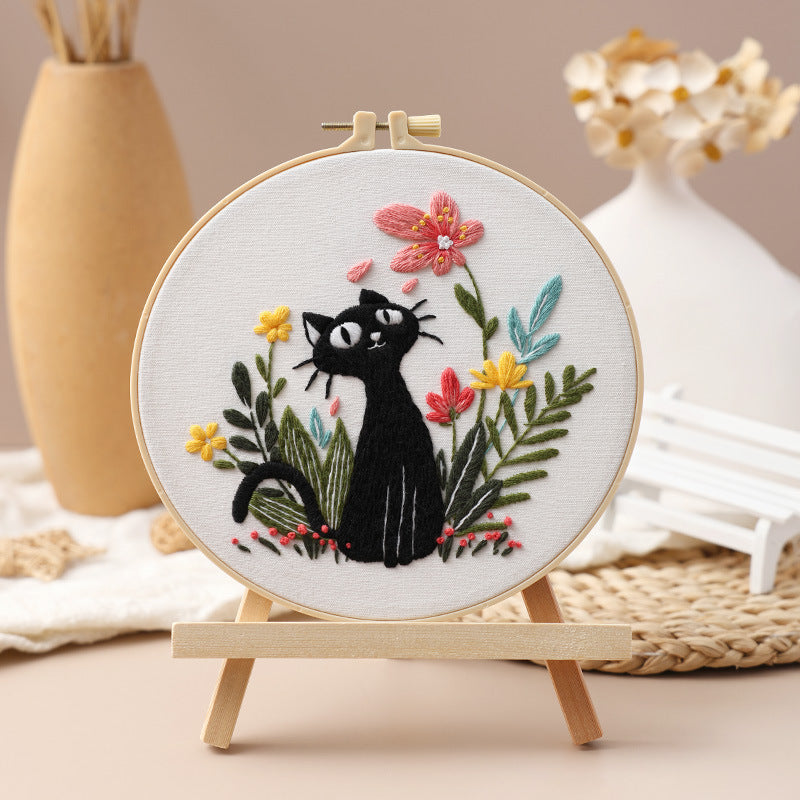 Embroidery DIY Kit Embroidery Kit For Beginner - Complete Creative Handcraft Gift for Holidays & Celebrations Cat embroidered