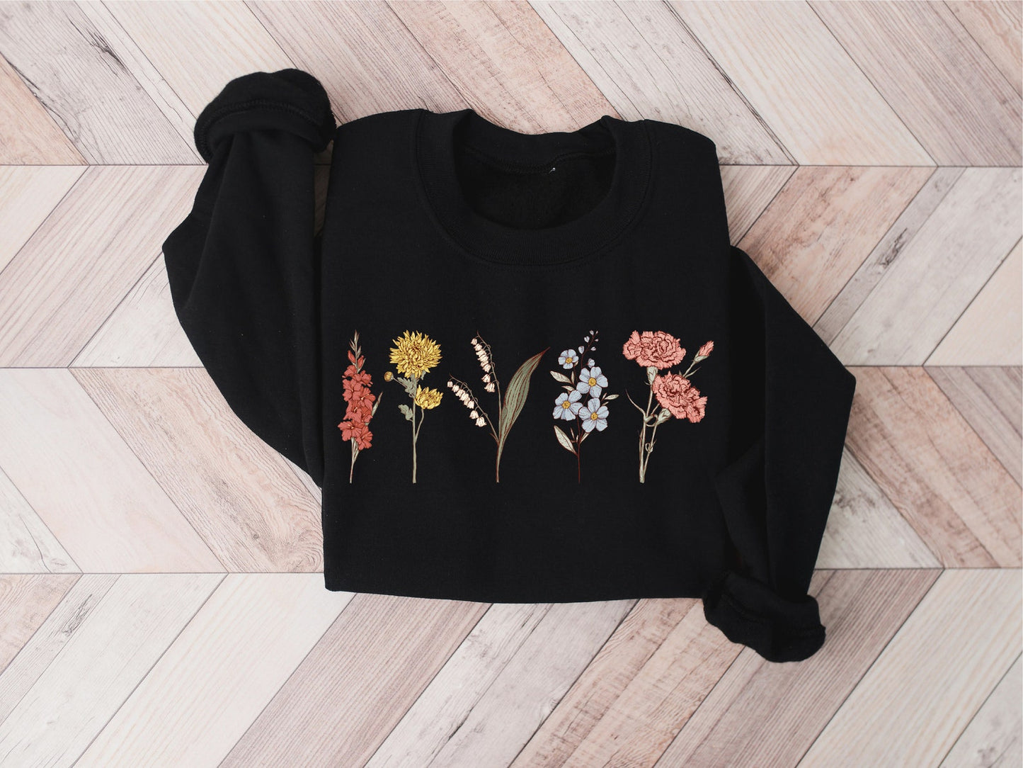 Custom Birth Flower Sweatshirt with Name – Personalized Floral Gift for Her