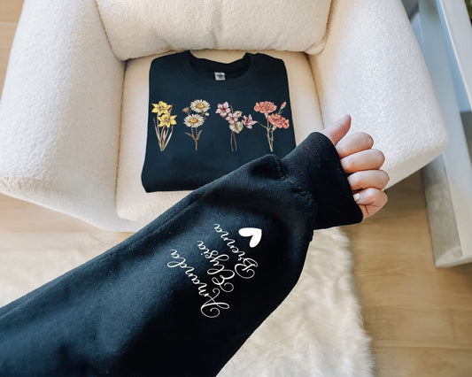 Minimalist Birth Flower Sweatshirt – Custom Gift for Women Who Love Nature