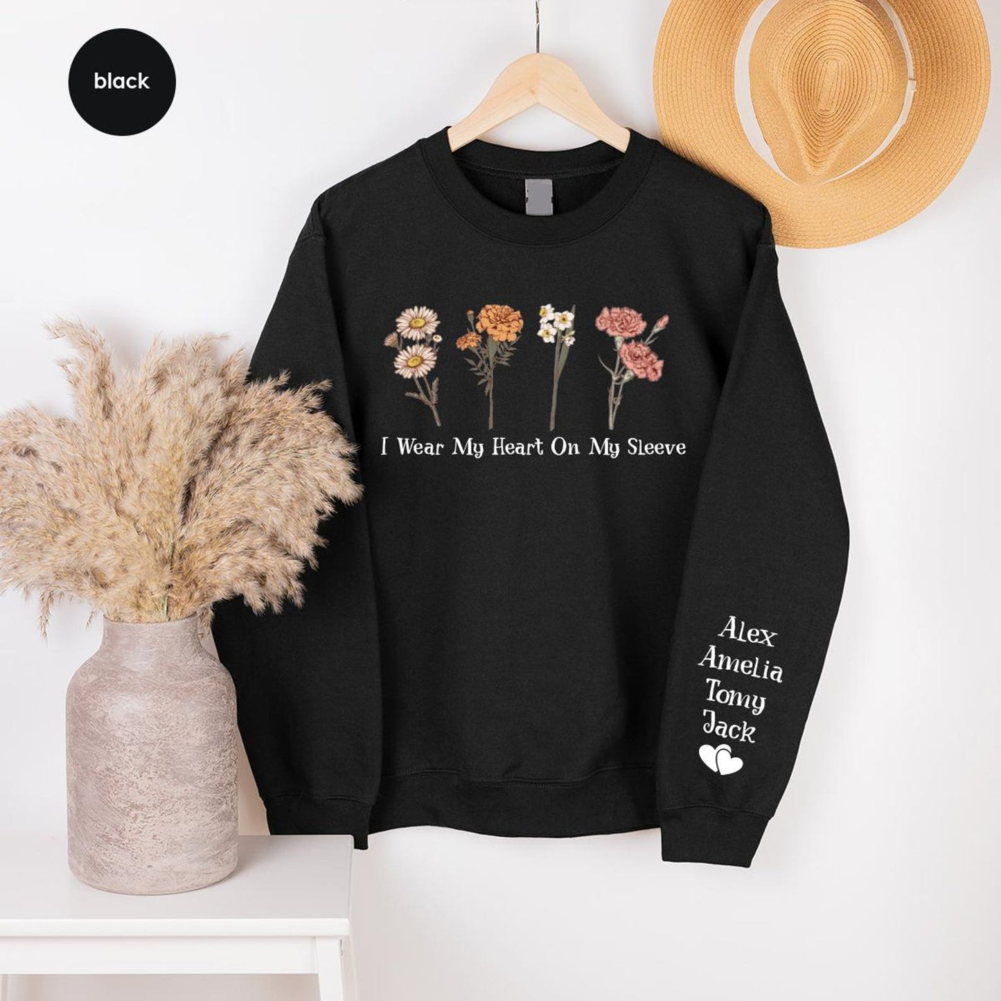 Floral Name Sweatshirt – Customizable with Birth Month Flowers & Names