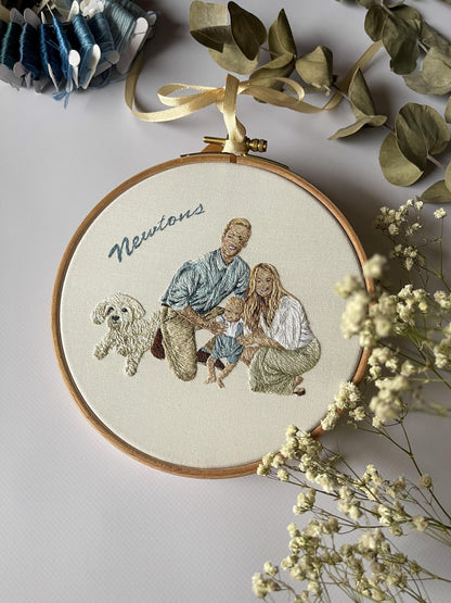 Custom embroidery family and dog hoop, family embroidery design, pet embroidery, custom dog portrait, family gift, hand embroidery portrait