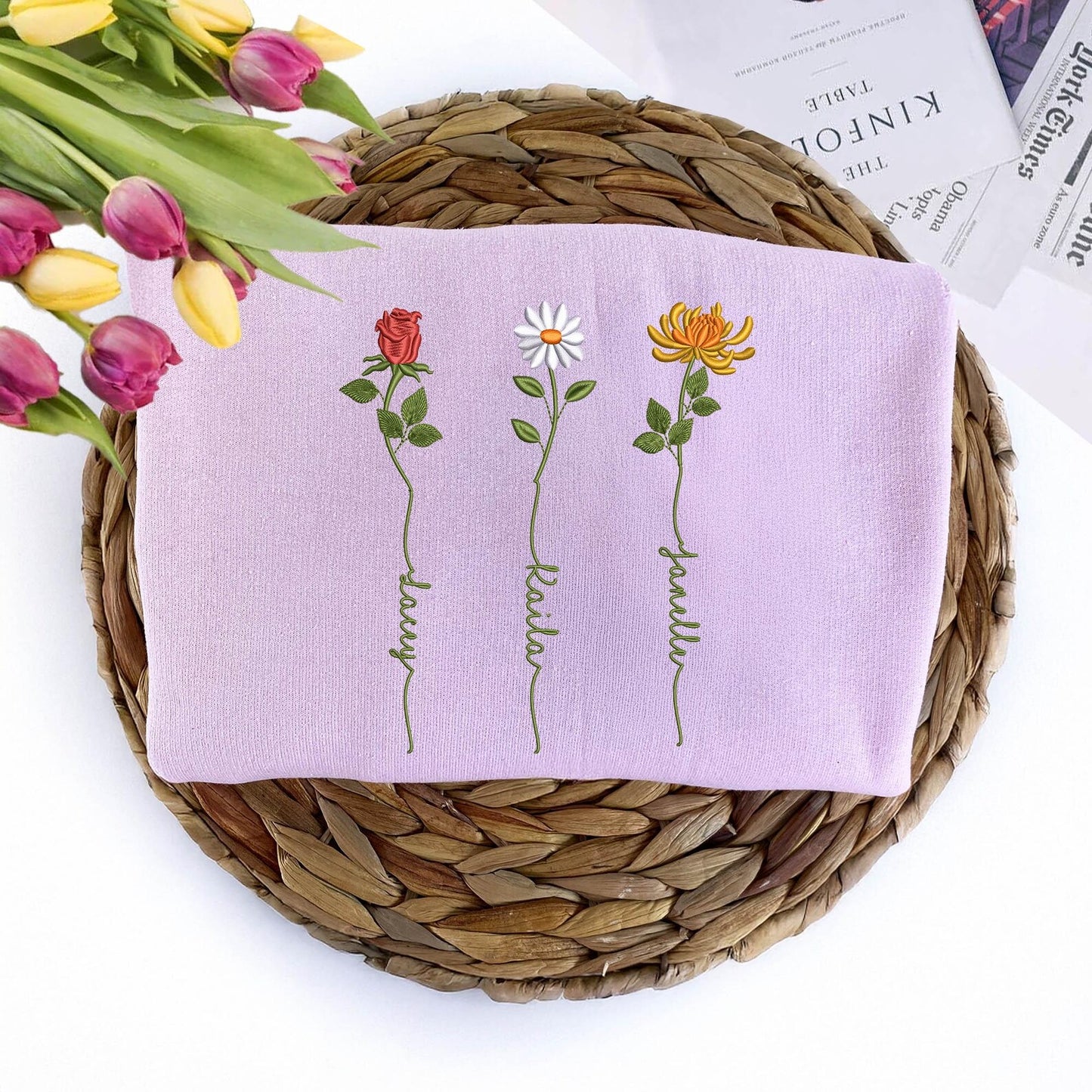 Custom Family Birth Flower Sweatshirt – Thoughtful Gift for Mom or Nana
