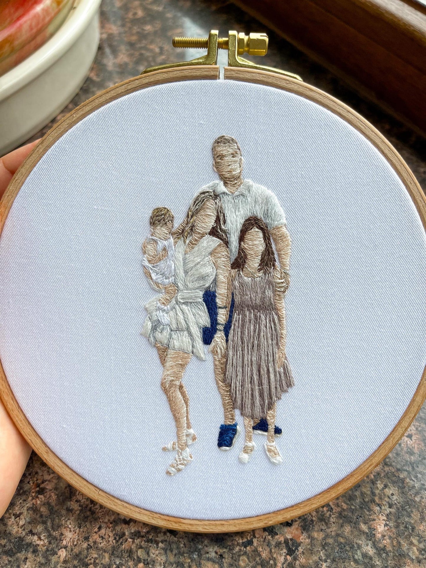 People embroidered portrait hoop, family embroidered gift, embroidery hoop art, family embroidery design, hand embroidery portrait