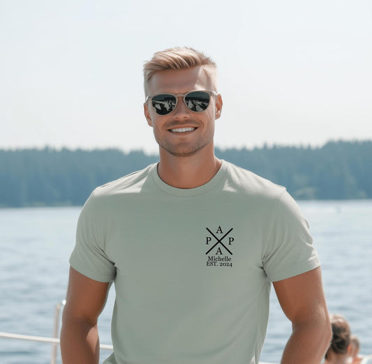 Personalized dad t-shirt with children's names and birth years - the perfect Father's Day and birthday gift. Gift idea for dad.