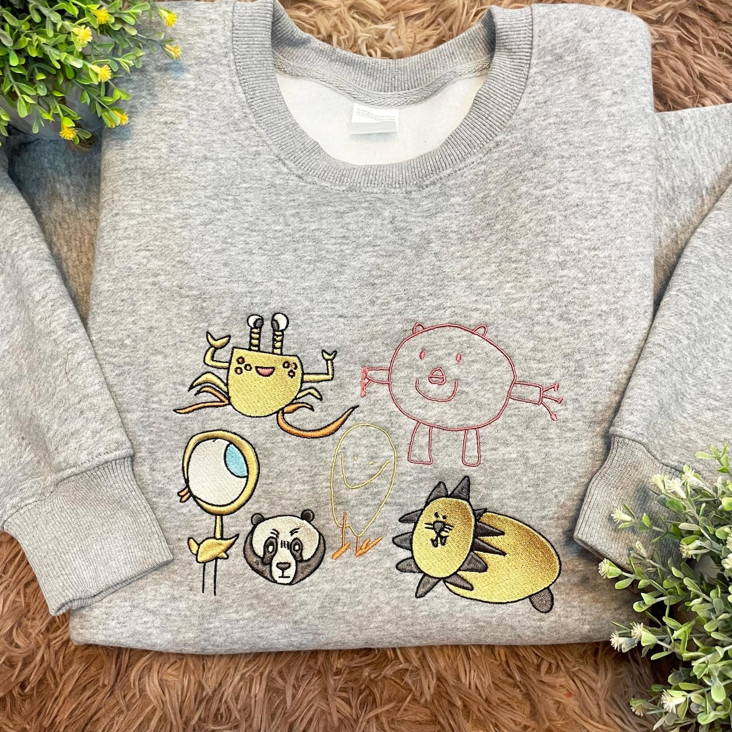 Custom Embroidered Family Portrait Sweatshirt - Personalized Kids' Drawing to Wearable Gift for Mom, Dad, Grandma - Outline Crewneck Hoodie